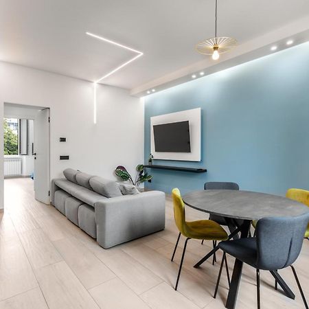 Minimal House - 4Persone - Centro Apartment Milan Bagian luar foto